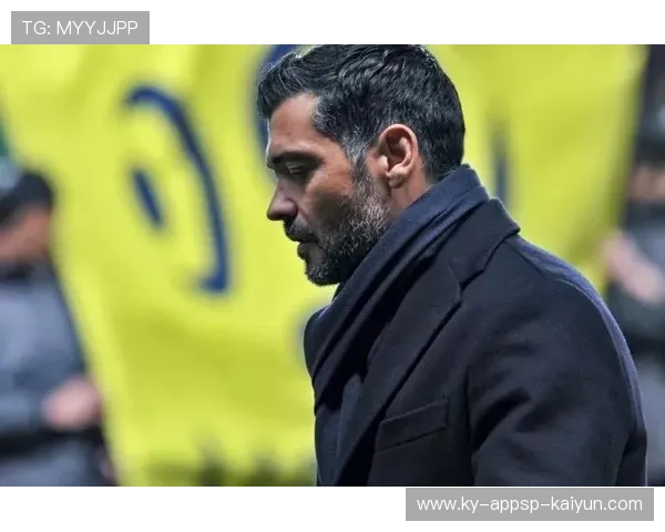 黄金十年全解析：老将球员的生涯转折与足球哲学